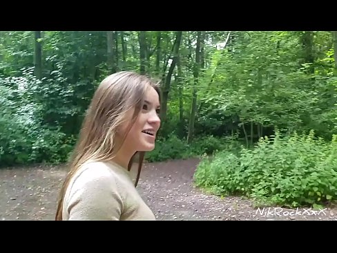 ❤️ Ech hunn dem Evelina virgeschloen datt mir op enger ëffentlecher Plaz fécken! Si sot jo. Dunn hunn ech hatt an den Arsch gefickt an an hirem Mond kum. Dunn huet si sech selwer gepisst. ☑ Häre Porno op lb.prendiporno.ru